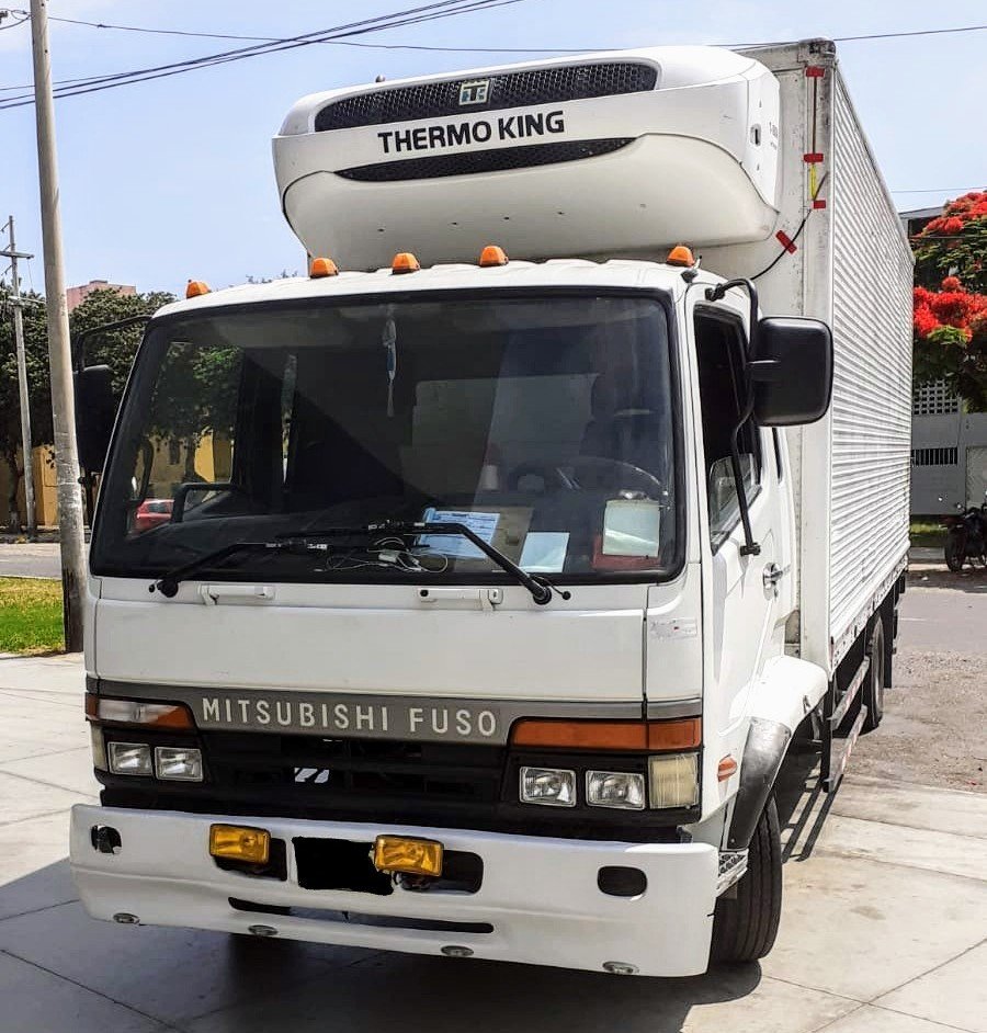 el-servicio-ofrece-un-ambiente-optimo-para-cualquier-carga-congelada-los-contenedores-refrigerados-estan-equipados