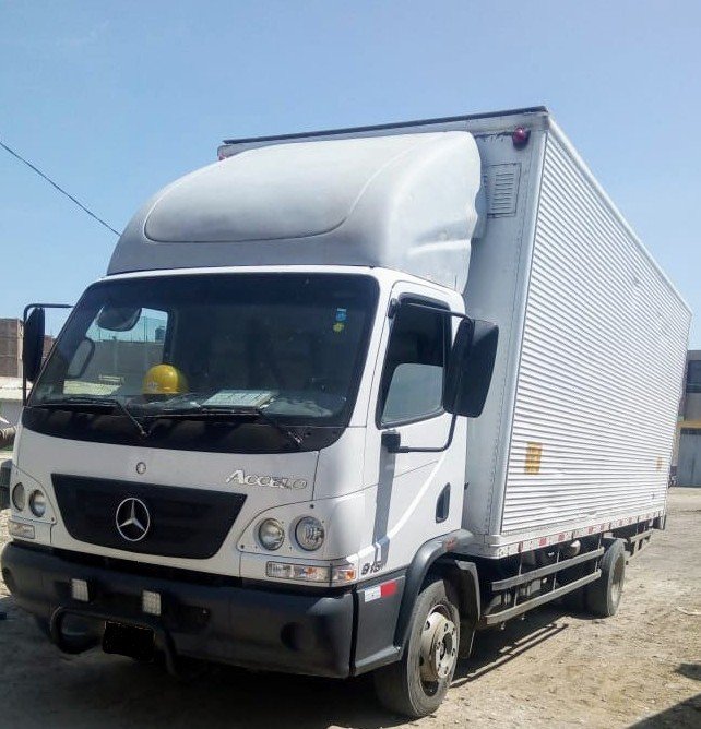 nuestro-servicio-de-carga-seca-brinda-el-soporte-y-equipamiento-para-transportar-mercaderia-de-mayor